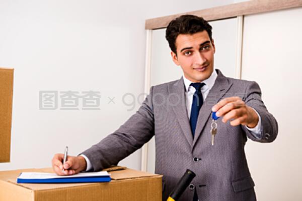 手握新房钥匙的房地产经纪人 房屋经纪的新机遇与挑战